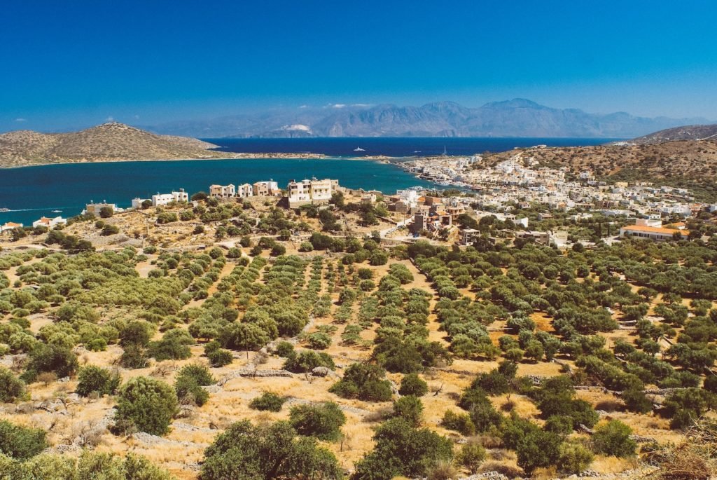 How big is Crete? - Getting around - The Island Voyager
